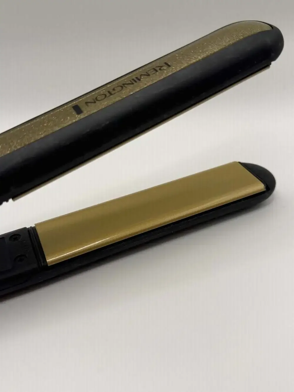 Remington S6500 Sleek and Curl Ceramic Hair Straightener